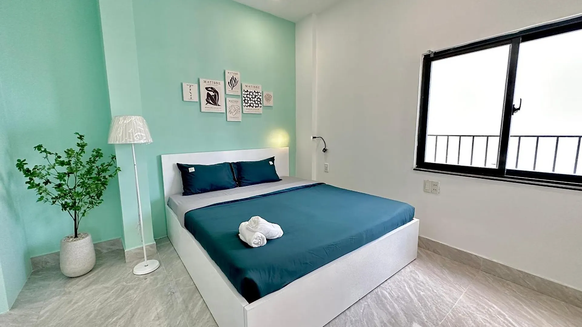Апартаменты Corgi House Danang Проживание в семье Дананг