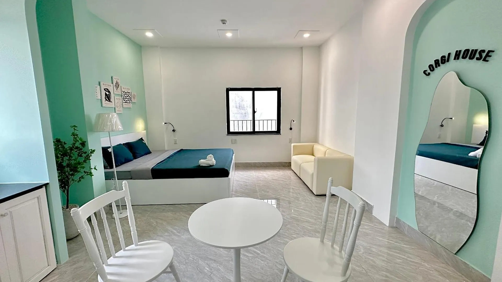 Апартаменты Corgi House Danang Проживание в семье Дананг